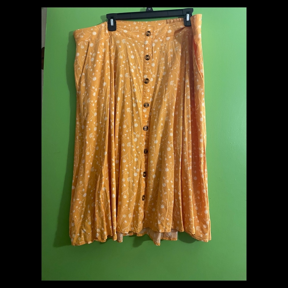 Yellow dandelion print skirt